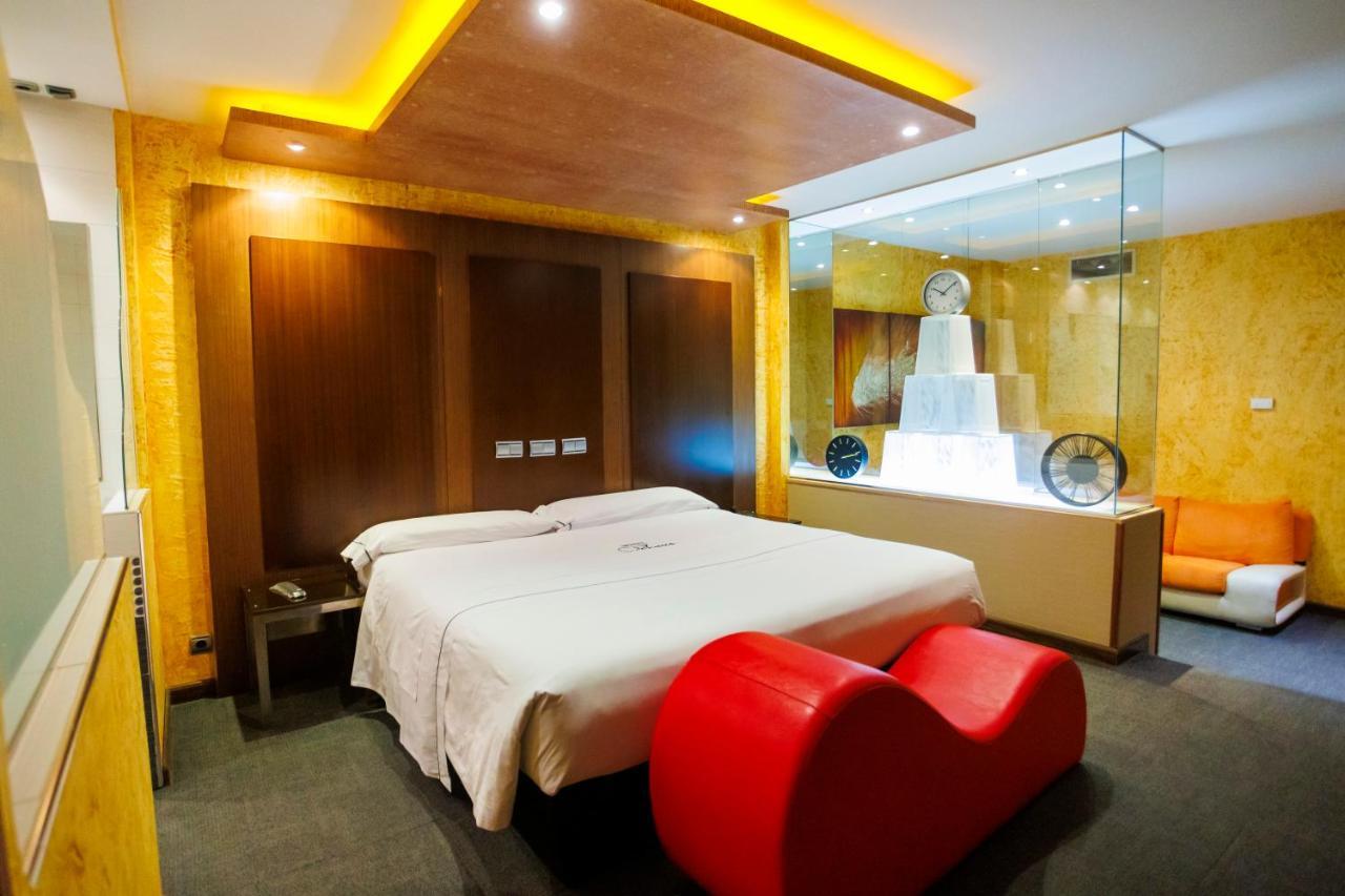 Motel Venus Valladolid Villanubla Esterno foto