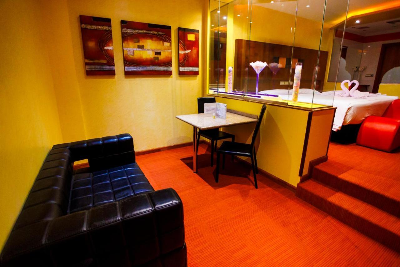 Motel Venus Valladolid Villanubla Esterno foto