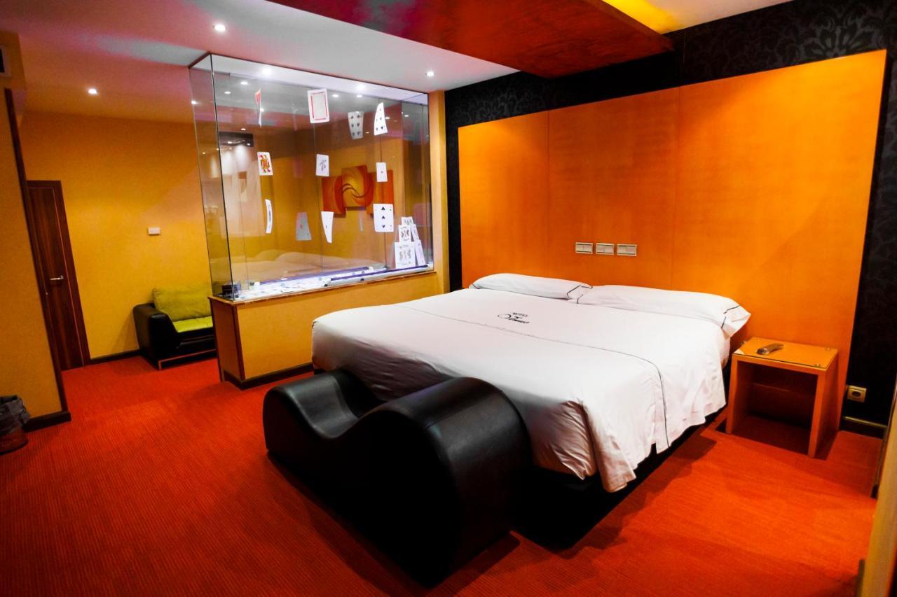 Motel Venus Valladolid Villanubla Esterno foto